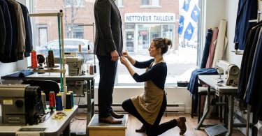 Devenir Couturier(ère) / Tailleur (Retouches de vêtements) au Québec