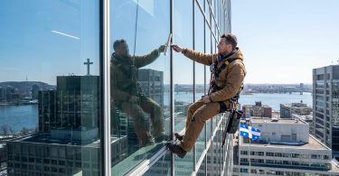 Devenir Laveur(euse) de vitres (Commercial ou gratte-ciel) au Québec