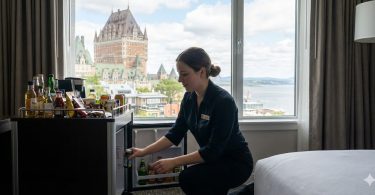 Devenir Préposé(e) au minibar au Québec